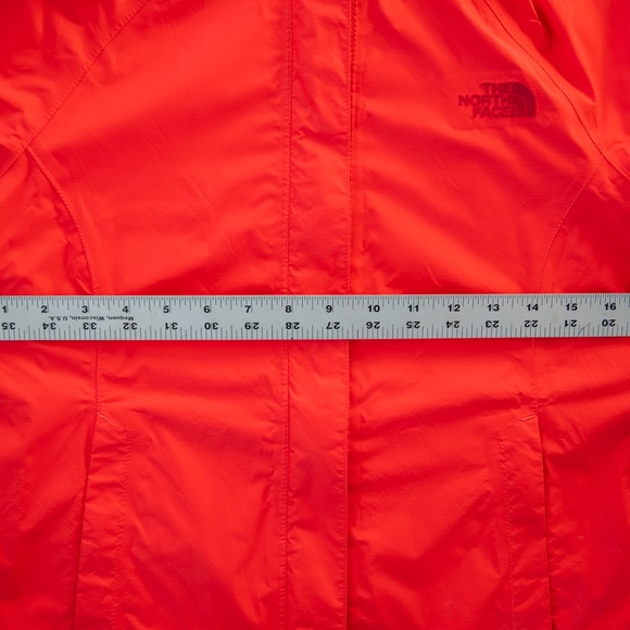 The North Face Hooded Women’s Rain Jacket Size S - Picture 14 of 16